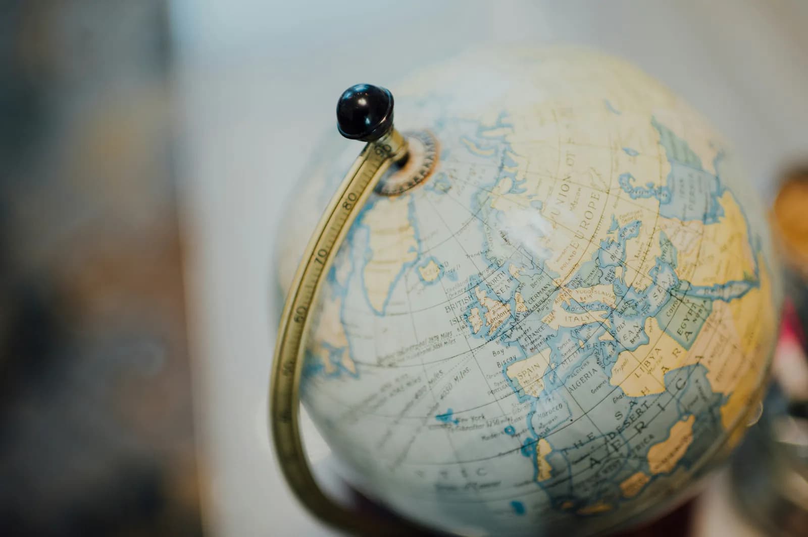 THE FELLOWSHIP BLUEPRINT: HOW TO WIN PRESTIGIOUS GLOBAL AWARDS